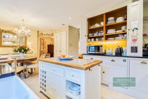 Photo 23- click for photo gallery